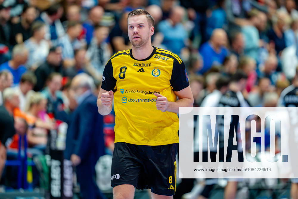 Solingen, October 6, 2026, Handball, Men s, EHF, European League, Group Stage, Matchday 2, 2026–2027, Bergischer HC vs. IK Sävehof, Birgir Steinn Jonsson (IK Sävehof), 8 minutes before kickoff at Klingenhalle in Solingen, North Rhine-Westphalia, Germany