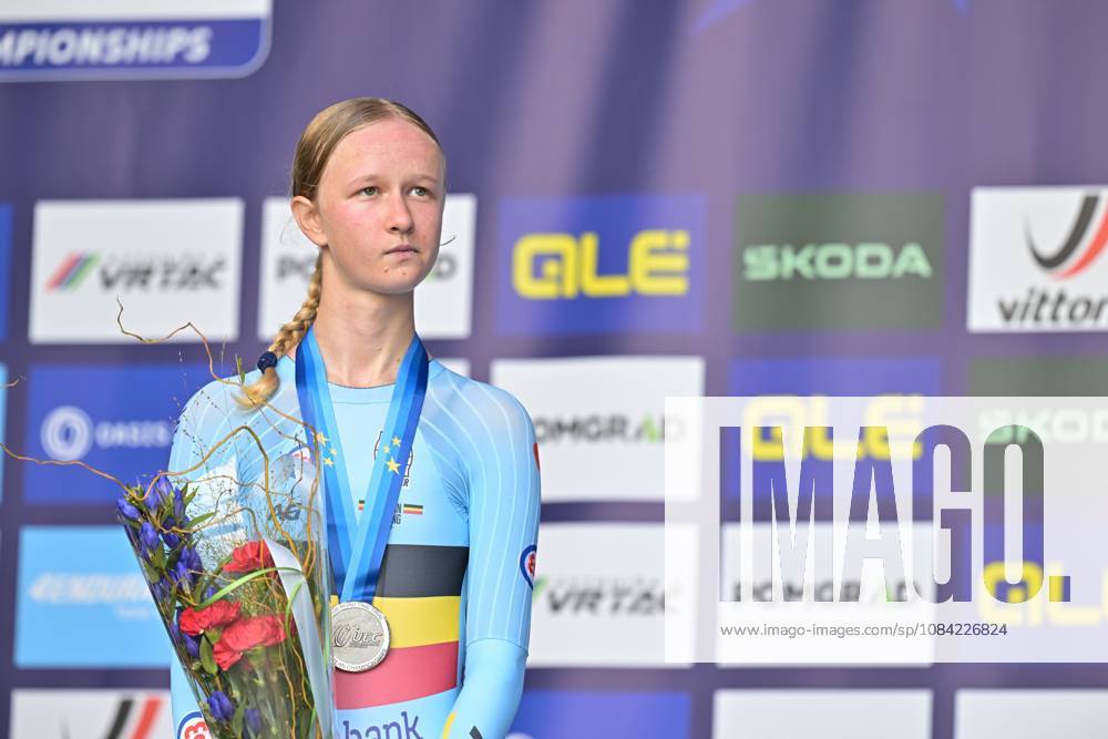 Belgium s Laura Five , winner of the silver medal pictured on the podium of the Women Junior Individual Time Trial race (22km) at the cycling UEC Road European Championships, in Ljubljana, Slovenia, on Wednesday 7 October 2026. The UEC Road European Championships are taking place from 02 to 07 October in Ljubljana, Slovenia. DAVIDxPINTENS x189034335x