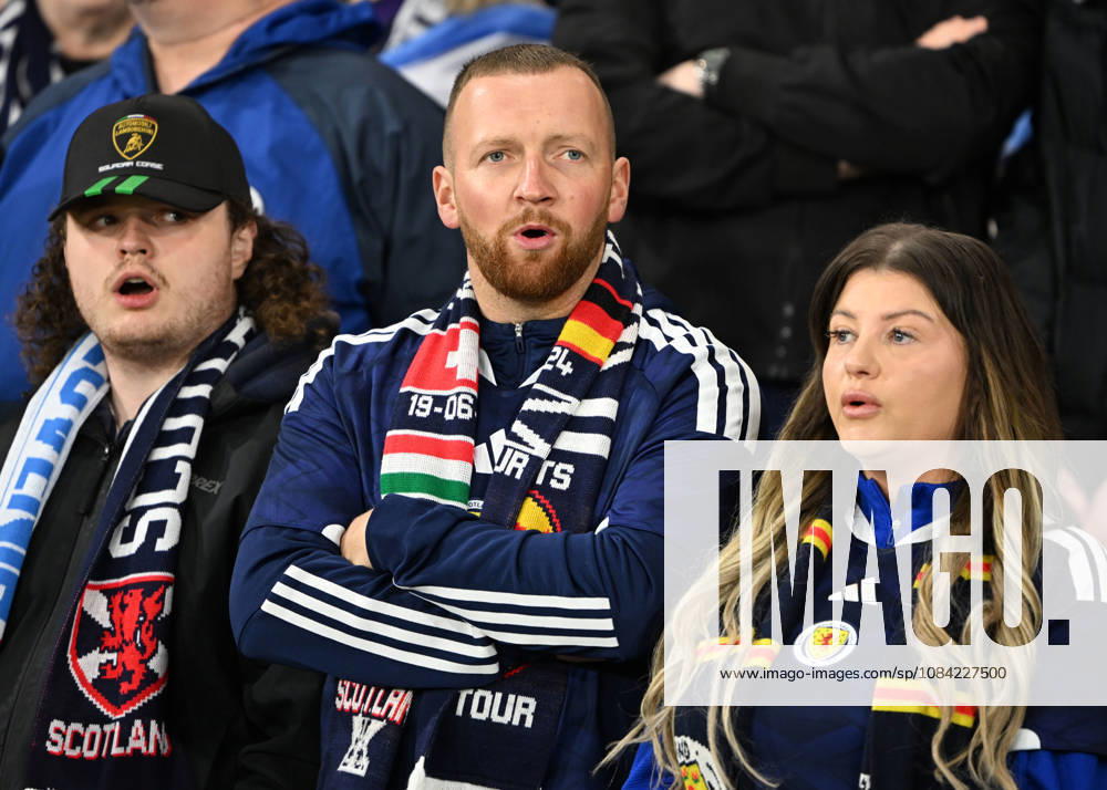 Glasgow, Scotland, 6th October 2026. Scotland fans during the Scotland vs Slovenia UEFA Nations League match at Hampden Park, Glasgow. Picture credit should read: Neil Hanna Sportimage . SPI_118_NH_Scotland_Slovenia SPI-5054-0118