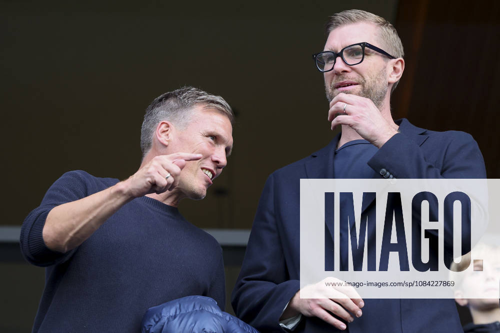 Hannes Wolf and Per Mertesacker chat during the UEFA Under-21 EURO qualifier between Germany U21 and Georgia U21 at Almstadion on October 6, 2026, in Bielefeld, Germany. Photo by Marco Steinbrenner, DeFodi Images