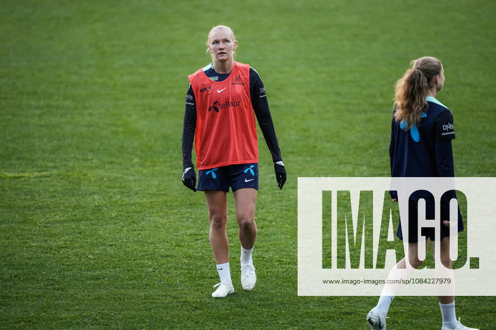 Women s National Soccer Team Prepares for World Cup Qualifiers Oslo, October 7, 2026 Frida Maanum during a training session at Ullevaal Stadium, before the World Cup qualifier against Romania. The matches will be played on October 9 at Arcul de Triumf Stadium in Bucharest and October 13 at Ullevaal Stadium in Oslo. Photo: Beate Oma Dahle, NTB, Oslo, Norway. . RESTRICTED USE FOR BETTING COMPANIES.