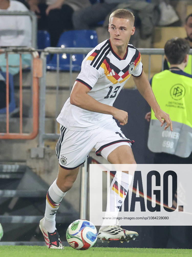 Tom Rothe of Germany controls the ball during the UEFA Under-21 EURO qualifier between Germany U21 and Georgia U21 at Almstadion on October 6, 2026, in Bielefeld, Germany. Photo by Marco Steinbrenner, DeFodi Images