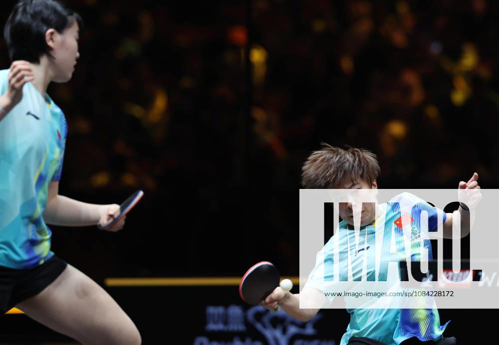 (261007) -- BEIJING, Oct. 7, 2026 -- Wang Yidi (R) Jiang Yiyi of China compete during the women s doubles round of 16 match between Wang Yidi Jiang Yiyi of China and Shin Yubin Joo Cheonhui of South Korea at 2026 World Table tennis, Tischtennis (WTT) China Smash in Beijing, China, Oct. 7, 2026. ) (SP)CHINA-BEIJING-TABLE TENNIS-WTT-CHINA SMASH-WOMEN S DOUBLES (CN) ZhangxChenlin
