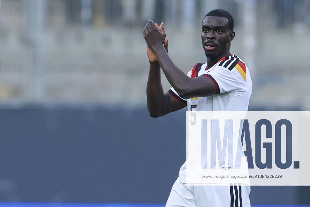 Joshua Quarshie cheers for Germany during the UEFA Under-21 EURO qualifier between Germany U21 and Georgia U21 at Almstadion on October 6, 2026, in Bielefeld, Germany. Photo by Marco Steinbrenner, DeFodi Images
