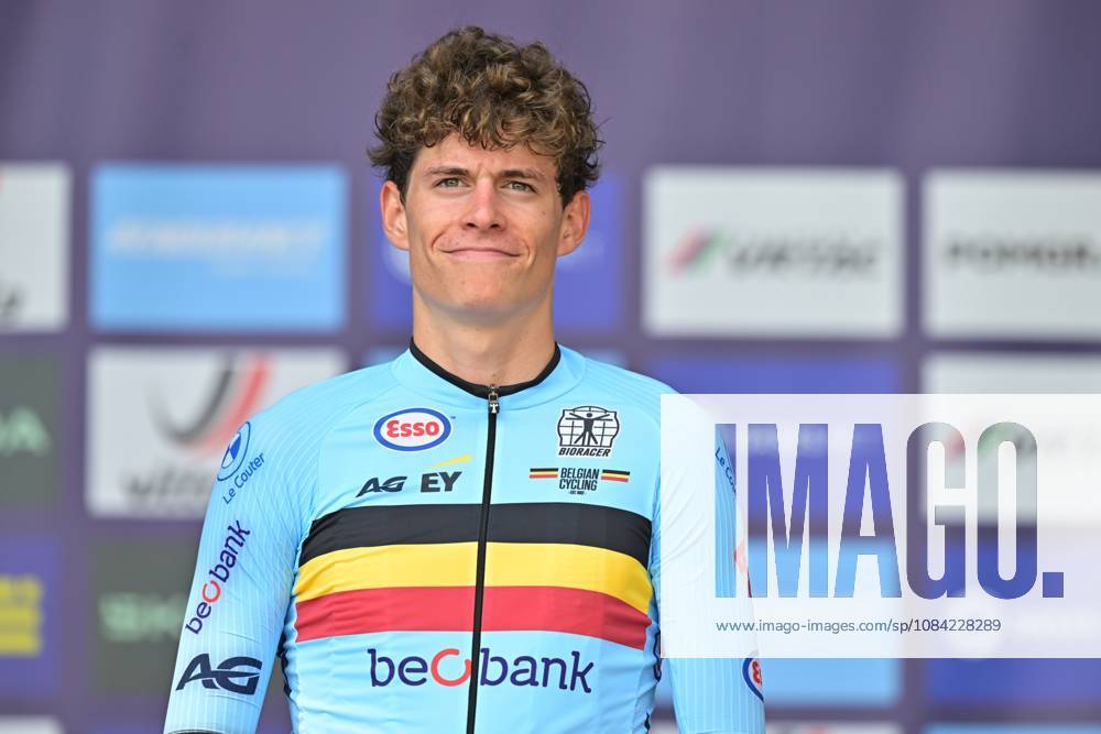 Belgium s Vic De Smet , winner of the bronze medal celebrates on the podium of the Men Junior Individual Time Trial race (22km) at the cycling UEC Road European Championships, in Ljubljana, Slovenia, on Wednesday 7 October 2026. The UEC Road European Championships are taking place from 02 to 07 October in Ljubljana, Slovenia. DAVIDxPINTENS x189037962x
