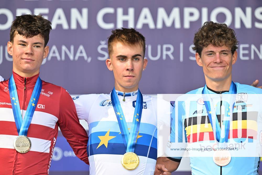 Denmark s Malthe Risbjerg; Spain s Benjamin Noval Suarez and Belgium s Vic De Smet celebrate on the podium of the Men Junior Individual Time Trial race (22km) at the cycling UEC Road European Championships, in Ljubljana, Slovenia, on Wednesday 7 October 2026. The UEC Road European Championships are taking place from 02 to 07 October in Ljubljana, Slovenia. DAVIDxPINTENS x189038051x