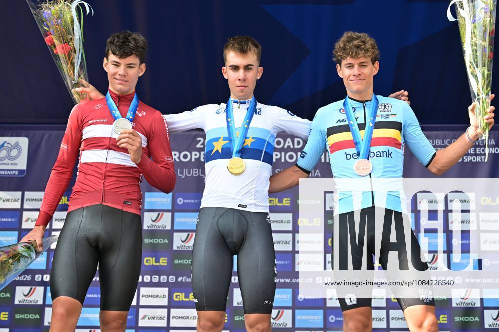 Denmark s Malthe Risbjerg; Spain s Benjamin Noval Suarez and Belgium s Vic De Smet celebrate on the podium of the Men Junior Individual Time Trial race (22km) at the cycling UEC Road European Championships, in Ljubljana, Slovenia, on Wednesday 7 October 2026. The UEC Road European Championships are taking place from 02 to 07 October in Ljubljana, Slovenia. DAVIDxPINTENS x189038167x