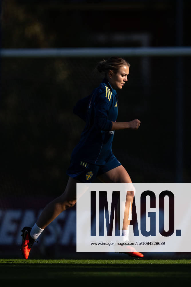 Beata Olsson of the Swedish women’s national soccer team during a training session on October 7, 2026 in Stockholm. Photo by Emma Wallskog, BILDBYRAN, code EW EW0716: soccer, football, fotball, World Cup qualifiers, FIFA Women’s World Cup qualifier, training, Sweden, women’s soccer, bbeng