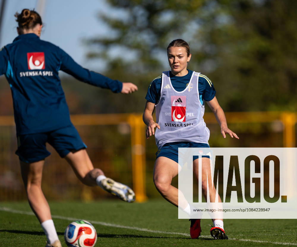 Beata Olsson of the Swedish women’s national soccer team during a training session on October 7, 2026 in Stockholm. Photo by Emma Wallskog, BILDBYRAN, code EW EW0716: soccer, football, fotball, World Cup qualifiers, FIFA Women’s World Cup qualifier, training, Sweden, women’s soccer, bbeng