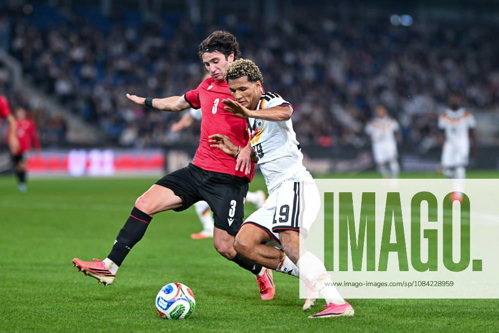 U-21 International Match 26-27: Germany vs. Georgia on October 6, 2026, at the SchücoArena in Bielefeld. Paris Brunner of Germany in a tackle against Dato Bukia of Georgia. MT