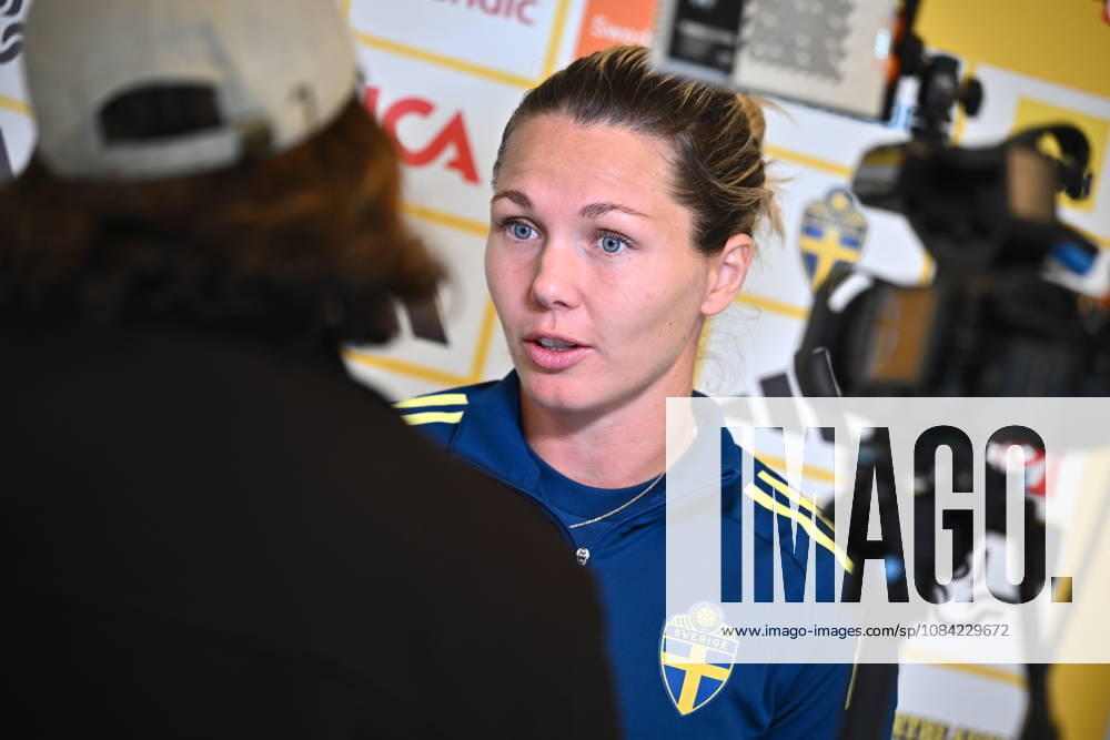 — Amanda Nildén at a press conference following the women s national team s training session at Bosön ahead of the 2027 World Cup playoff. STOCKHOLM, SWEDEN