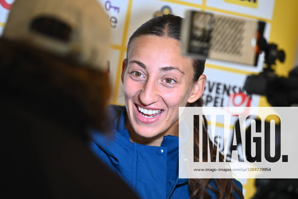 STOCKHOLM, SWEDEN, October 7, 2026: Amanda Nildén at a press conference following the women’s national team’s training session at Bosön ahead of the 2027 World Cup playoff. STOCKHOLM, SWEDEN