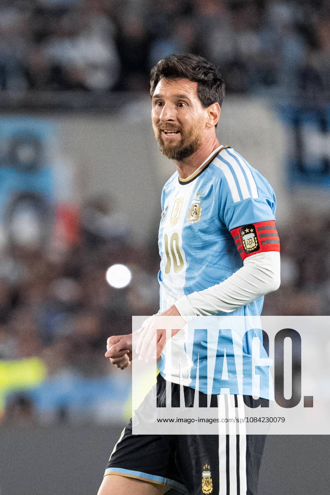Lionel Messi of Argentina watches during the International Friendly, Länderspiel, Nationalmannschaft football match between Argentina and Benin at the Estadio Monumental Antonio V. Liberti on October 6, 2026, in Buenos Aires, Argentina. Richard Callis Fotoarena (Richard Callis SPP)