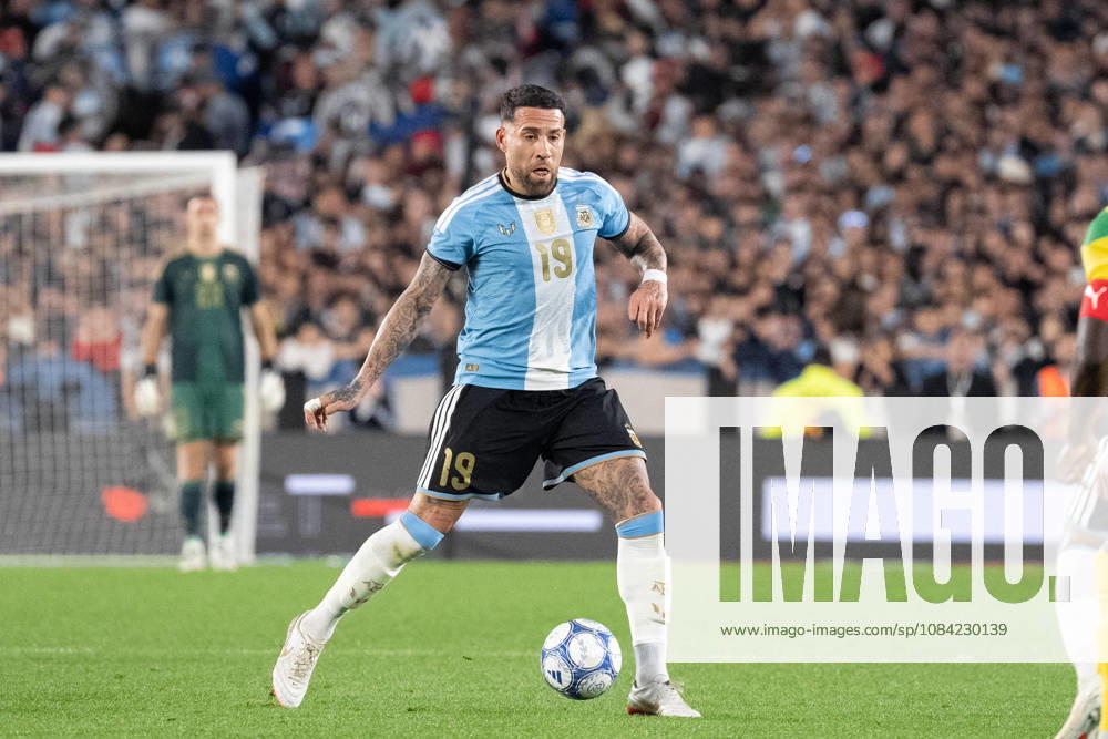 Nicolas Otamendi of Argentina passes the ball during the International Friendly, Länderspiel, Nationalmannschaft football match between Argentina and Benin, at the Estadio Monumental Antonio V. Liberti, on October 6, 2026, in Buenos Aires, Argentina. Richard Callis Fotoarena (Richard Callis SPP)