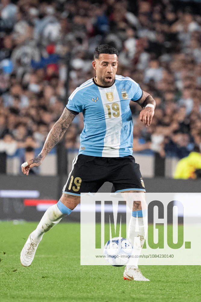 Nicolas Otamendi of Argentina passes the ball during the International Friendly, Länderspiel, Nationalmannschaft football match between Argentina and Benin, at the Estadio Monumental Antonio V. Liberti, on October 6, 2026, in Buenos Aires, Argentina. Richard Callis Fotoarena (Richard Callis SPP)