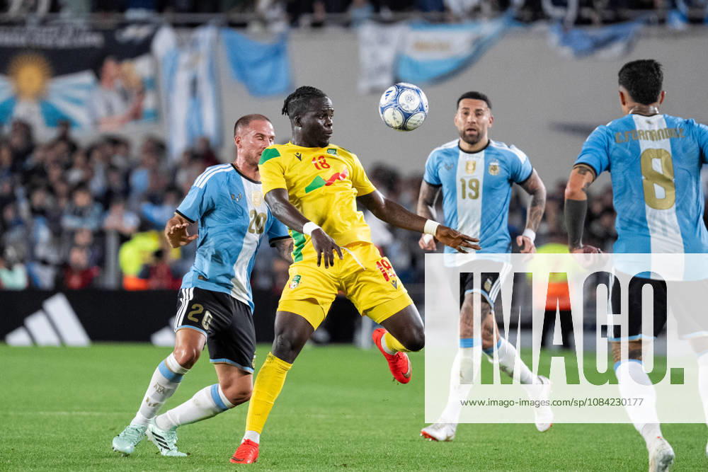 Junior Olaitan of Benin controls the ball during the International Friendly, Länderspiel, Nationalmannschaft football match between Argentina and Benin at the Estadio Monumental Antonio V. Liberti on October 6, 2026, in Buenos Aires, Argentina. Richard Callis Fotoarena (Richard Callis SPP)