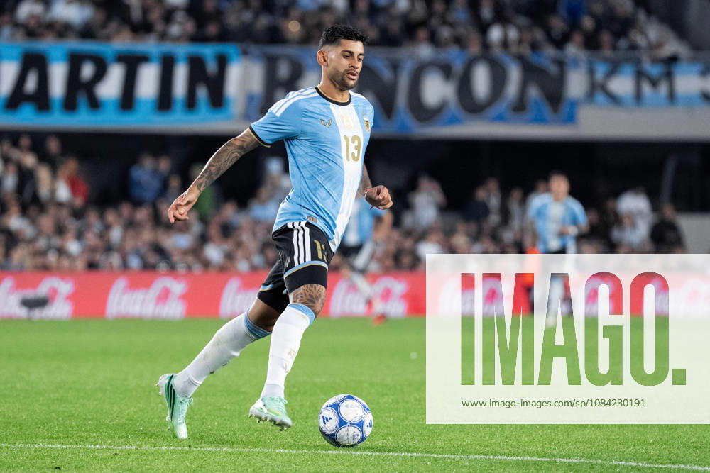 Cristian Romero of Argentina runs with the ball during the International Friendly, Länderspiel, Nationalmannschaft football match between Argentina and Benin, at the Estadio Monumental Antonio V. Liberti, on October 6, 2026, in Buenos Aires, Argentina. Richard Callis Fotoarena (Richard Callis SPP)