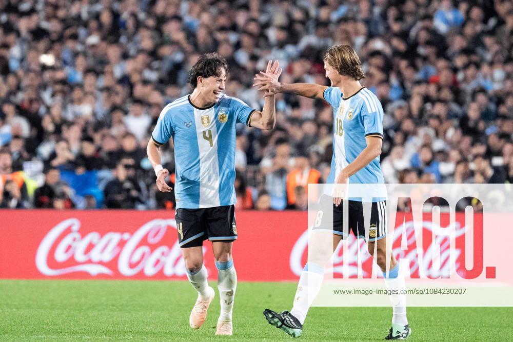 Nico Paz of Argentina (R) celebrates after scoring the team s second goal with Agustin Giay, also of Argentina (L), during the International Friendly, Länderspiel, Nationalmannschaft football match between Argentina and Benin, at the Estadio Monumental Antonio V. Liberti, on October 6, 2026, in Buenos Aires, Argentina. Richard Callis Fotoarena (Richard Callis SPP)