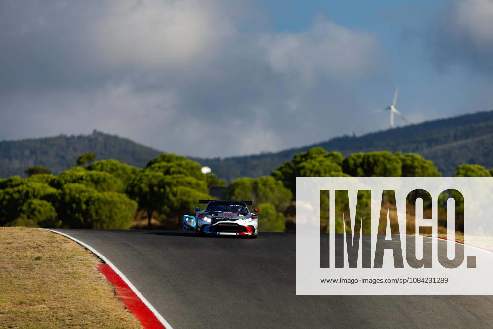 AUTO - ELMS - 4 HOURS OF PORTIMAO 2026 59 MCINTOSH Anthony (usa), FOSSARD Marius (fra), HASSE CLOT Valentin (fra), Racing Spirit of LÃ man, Aston Martin Vantage AMR LMGT3, LMGT3, action during the 4 Hours of Portimao 2026, 6th round of the 2026 European Le Mans Series on the Autodromo Internacional do Algarve from October 8 to 10, 2026 in Portimao, Portugal -