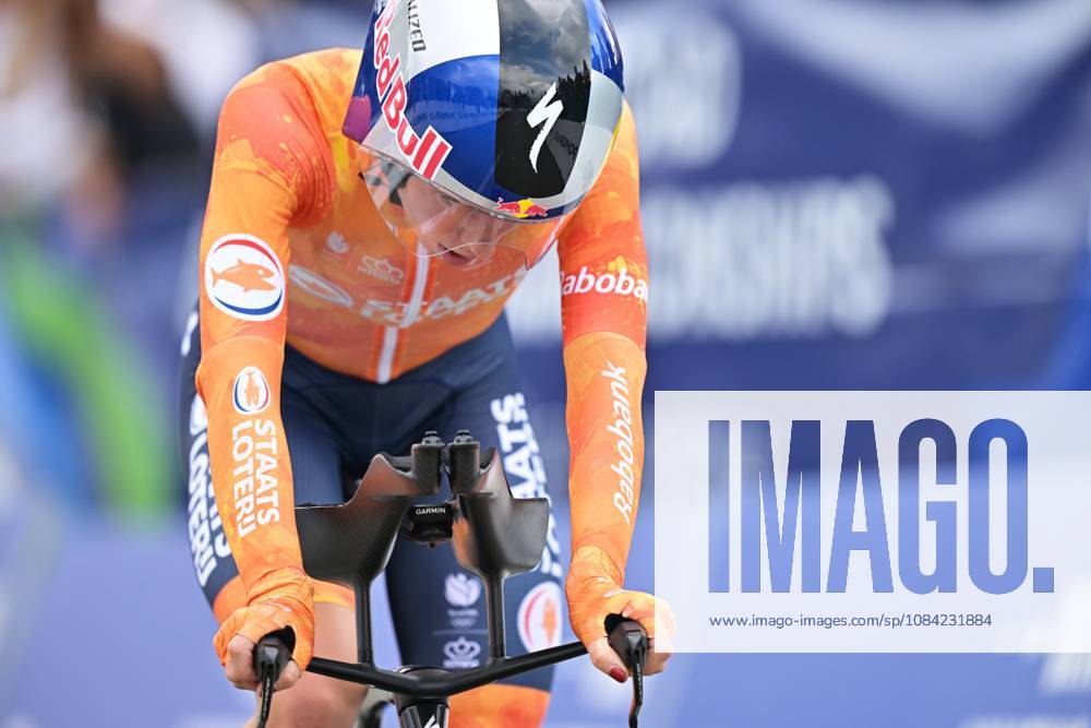 Netherlands Demi Vollering crosses the finish line of the Women Elite Individual Time Trial race (22km) at the cycling UEC Road European Championships, in Ljubljana, Slovenia, on Wednesday 7 October 2026. The UEC Road European Championships are taking place from 02 to 07 October in Ljubljana, Slovenia. DAVIDxPINTENS x189051028x
