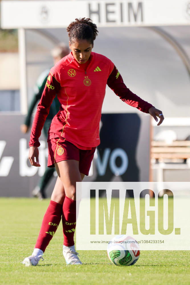 German Women s National Soccer Team Training Friendly Match: Germany vs. Australia Pictured: Cora Zicai, Germany