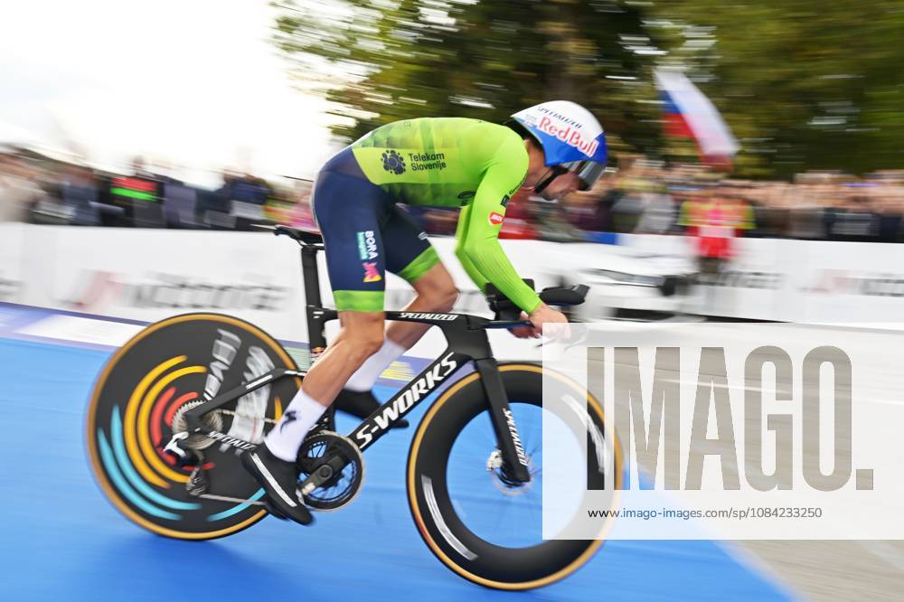 Slovenia s Primoz Roglic pictured at the start of the Men Elite Individual Time Trial race (22km) at the cycling UEC Road European Championships, in Ljubljana, Slovenia, on Wednesday 7 October 2026. The UEC Road European Championships are taking place from 02 to 07 October in Ljubljana, Slovenia. DAVIDxPINTENS x189060837x