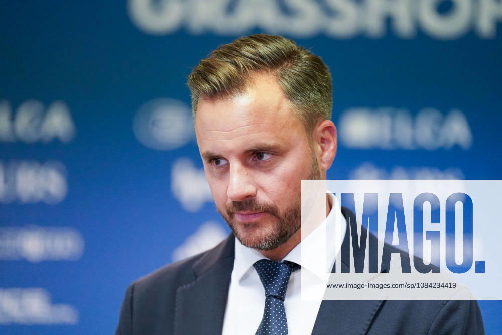 Ludovic Delechat, Chairman of the Board of Directors of Grasshopper Fussball AG (GFAG), at the Grasshopper Club Zurich (GCZ) press conference in Zurich. Portrait, Ludovic Delechat, GC Zurich, GCZ, Grasshoppers, Chairman of the Board of Directors, President, GFAG, Bridge Football Group, club leadership, management, media conference, press conference, media, soccer, Swiss soccer, Super League, Zurich