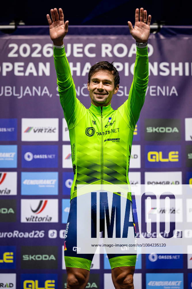 ROGLIÄa Primož ROGLIC Primoz UEC Road Cycling European Championships Ljubljana 2026 ROGLIÄa Primož ROGLIC Primoz SLO Slovenia Winner First Place Award Ceremony Medal Ceremony Podium Portrait Orientation Vertical Portrait Event UEC Road Cycling European Championships 2026 Ljubljana Category Cycling Road Cycling European Championships Individual Time Trial Elite Men Location Europe Slovenia Sencur Discipline Individual Time Trial ITT Distance 22 km Date October 7, 2026, Wednesday Day 5