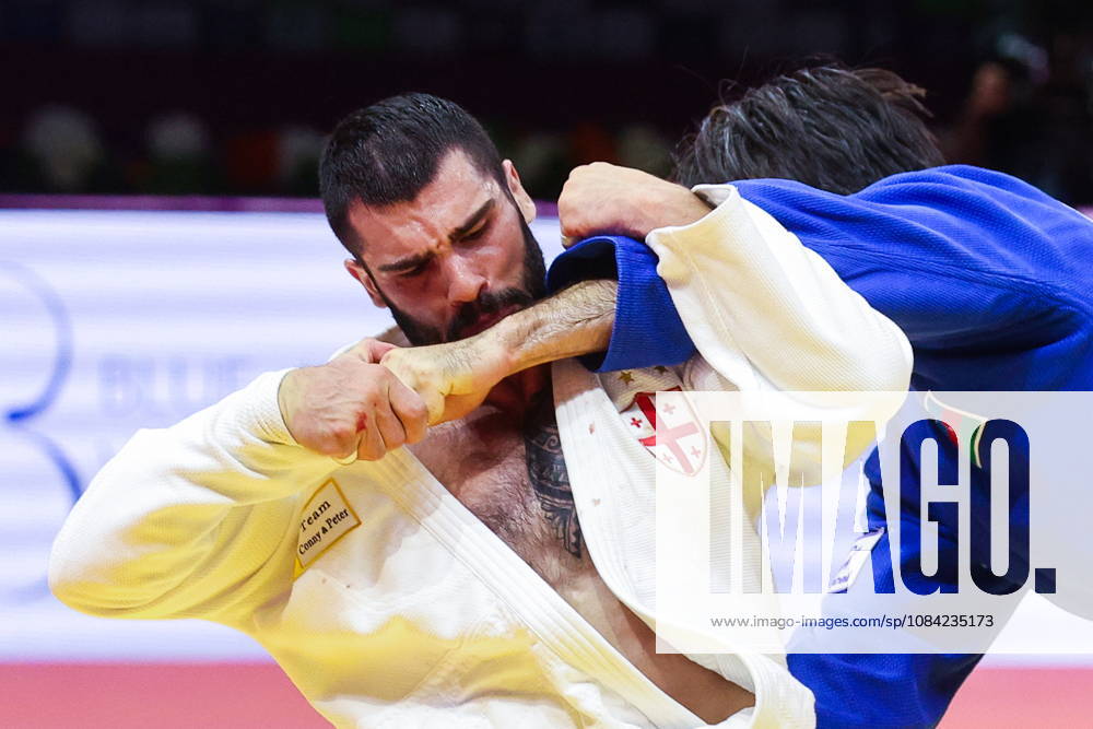 AZERBAIJAN, BAKU - OCTOBER 7, 2026: Tato Grigalashvili (L) of Georgia and Zelim Tckaev of Azerbaijan compete in their -81 kg bout as part of the 2026 World Judo Championships at the National Gymnastics Arena 2026 World Judo Championships In Baku - ZUMAt113 20261007_zaa_t113_501