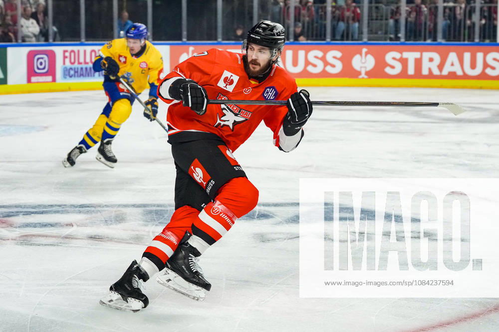 Ice Hockey CHL, Matchday 5: Kölner Haie vs. Herning Blue Fox on October 7, 2026, at the Lanxess Arena in Cologne. Ryan Macinnis, Cologne