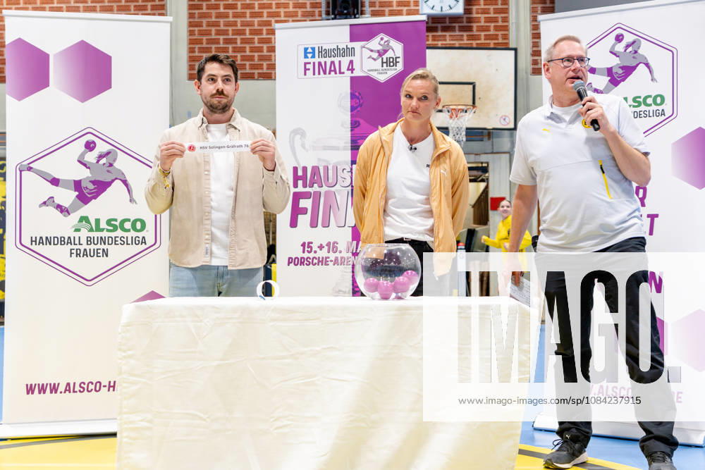 Dortmund, October 7, 2026, Handball, Women s, Alsco Women s Handball Bundesliga, Matchday 5, BVB Borussia Dortmund vs. Buxtehuder SV, Alexandra Popp during the quarterfinal draw for the DHB Women s Cup, Dortmund Sporthalle Wellinghofen, North Rhine-Westphalia, Germany