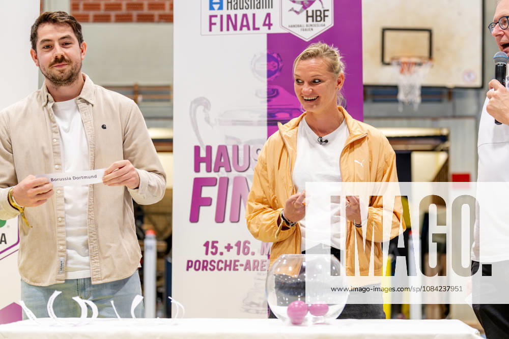 Dortmund, October 7, 2026, Handball, Women s, Alsco Women s Handball Bundesliga, Matchday 5, BVB Borussia Dortmund vs. Buxtehuder SV, Alexandra Popp during the quarterfinal draw for the DHB Women s Cup, Dortmund Sporthalle Wellinghofen, North Rhine-Westphalia, Germany