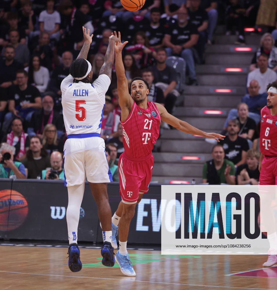 Joel Aminu, Telekom Baskets Bonn vs. FC Porto, Basketball Champions League (BCL), Photo by Jörn Wolter
