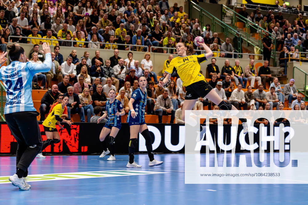 Dortmund, October 7, 2026, Handball, Women s, Alsco Women s Handball Bundesliga, Matchday 5, BVB Borussia Dortmund vs. Buxtehuder SV, Alieke van Maurik (BVB), 14 goals, Dortmund Sporthalle Wellinghofen, North Rhine-Westphalia, Germany