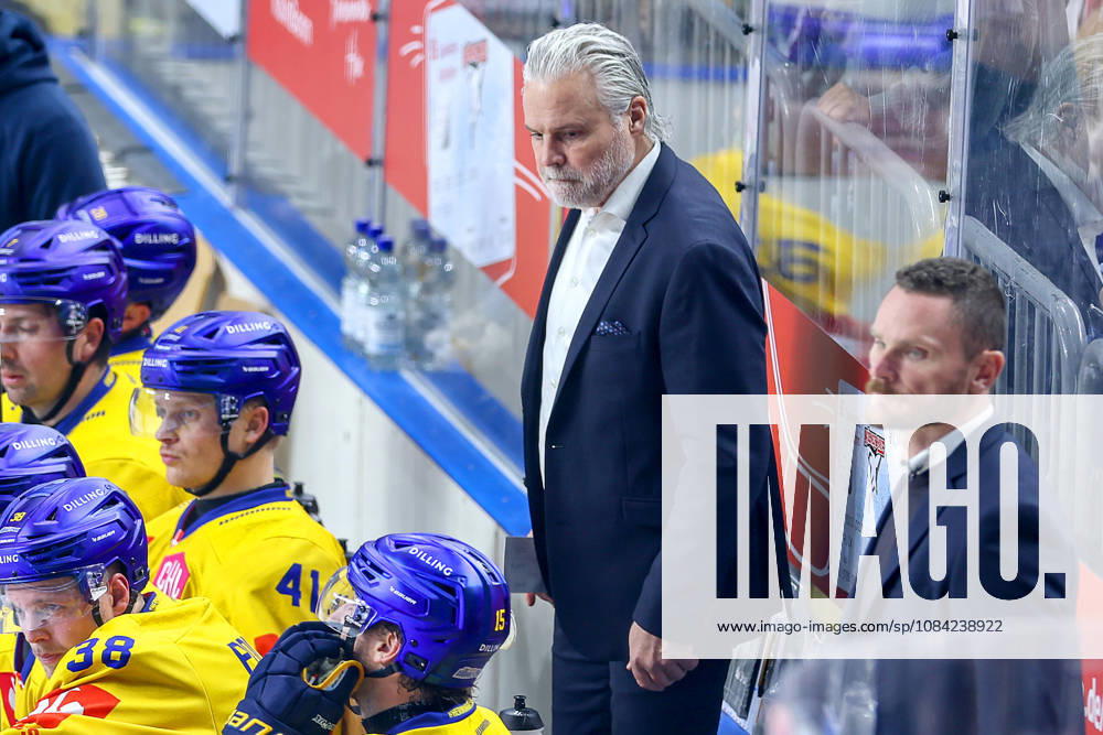 Ice Hockey, CHL, Kölner Haie vs. Blue Fox Herning, Champions Hockey League 2026–27, Matchday 5, 2026–27 Season, Lanxess Arena, Cologne; Team Manager Peter Regin, Blue Fox Herning, North Rhine-Westphalia, Germany