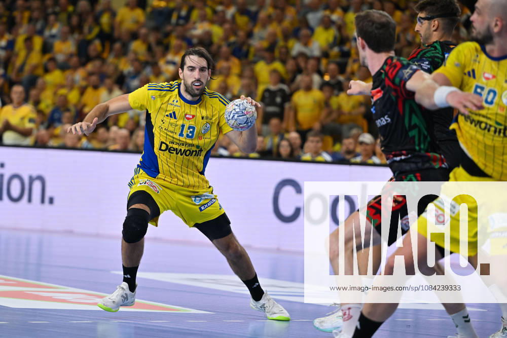 KIELCE 07.10.2026 MECZ 3. KOLEJKA RUNDA WSTEPNA LIGA MISTRZOW PILKA RECZNA MEZCZYZN SEZON 2026 2027 MENS HALDBALL PRELIMINARY ROUND EHF CHAMPIONS LEAGUE SEASON 2026 2027 MATCH: INDUSTRIA KIELCE - SC MAGDEBURG JULIEN BOS FOT. MICHAL TRZPIS 400MM.PL NEWSPIX.PL --- newspix.pl