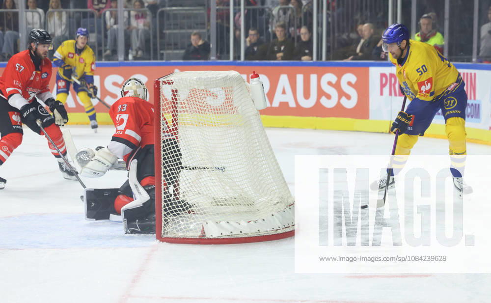 V l Brady Austin, Cologne Sharks 57; Nico Wiens, Cologne Sharks 33; Mathias Bau Hansen, Herning Blue Fox 50 GER, Cologne Sharks vs. Herning Blue Fox, Ice Hockey, DEL, 2026–2027 Season, October 7, 2026 GER, Cologne Sharks vs. Herning Blue Fox, Ice Hockey, DEL, 2026–2027 Season, October 7, 2026 Germany