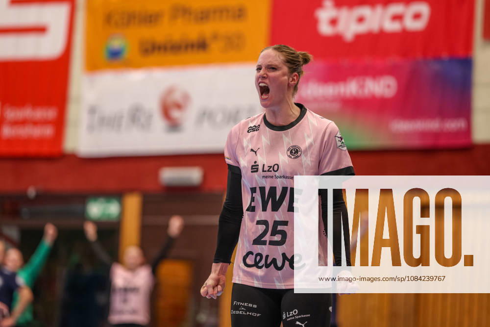 GER, Bensheim, HSG Bensheim Flames vs. Vfl Oldenburg, Alsco Women s Handball Bundesliga, Handball, DHB, 2026–2027 Season, Weststadthalle Bensheim, Matchday 5 in pictures: from left, Madita Kohorst, VfL Oldenburg Women’s Handball Team 25, joy and excitement after the victory. DFB and DFL regulations prohibit any use of photographs as image sequences and or quasi-video