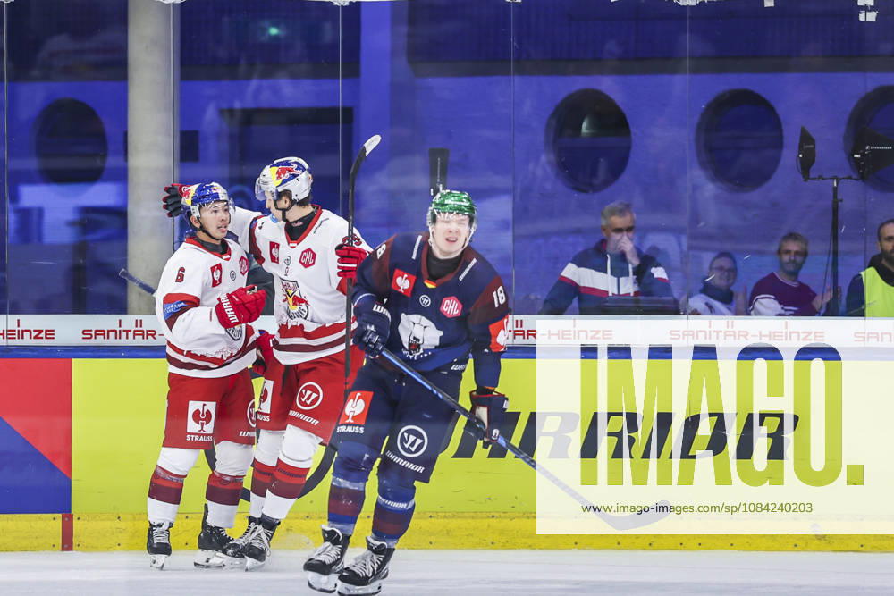 Ice hockey, Eishockey - CHL, EC RBS vs Berlin SALZBURG,AUSTRIA,07.OCT.26 - ICE HOCKEY - CHL, Champions Hockey League, group stage, EC Red Bull Salzburg vs Eisbaeren Berlin. Image shows the rejoicing of scorer Jayden Lee (EC RBS). GEPAxpictures Geieregger