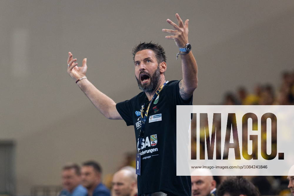 Bennet Wiegert during the EHF Champions League Group F match between Industria Kielce nad SC Magdeburg at Hala Legionow on October 2, 2026 in Kielce, Poland --- Pilka reczna. EHF Liga Mistrzow. Industria Kielce - SC Magdeburg. (Photo by Igor Jakubowski Arena Akcji) NEWSPIX.PL --- newspix.pl