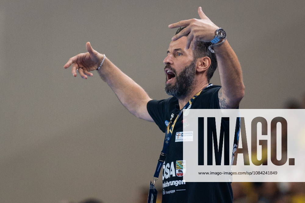 Bennet Wiegert during the EHF Champions League Group F match between Industria Kielce nad SC Magdeburg at Hala Legionow on October 2, 2026 in Kielce, Poland --- Pilka reczna. EHF Liga Mistrzow. Industria Kielce - SC Magdeburg. (Photo by Igor Jakubowski Arena Akcji) NEWSPIX.PL --- newspix.pl
