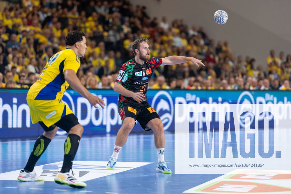 Albin Lagergren during the EHF Champions League Group F match between Industria Kielce nad SC Magdeburg at Hala Legionow on October 2, 2026 in Kielce, Poland --- Pilka reczna. EHF Liga Mistrzow. Industria Kielce - SC Magdeburg. (Photo by Igor Jakubowski Arena Akcji) NEWSPIX.PL --- newspix.pl