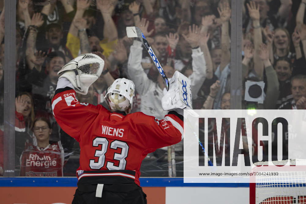 CHL Cologne Sharks vs. Herning Blue Fox, Cologne, October 7, 2026; Nico Wiens, Cologne Sharks, goaltender, 33; CHL Cologne Sharks vs. Herning Blue Fox on October 7, 2026, at the Lanxess Arena in Cologne, Germany