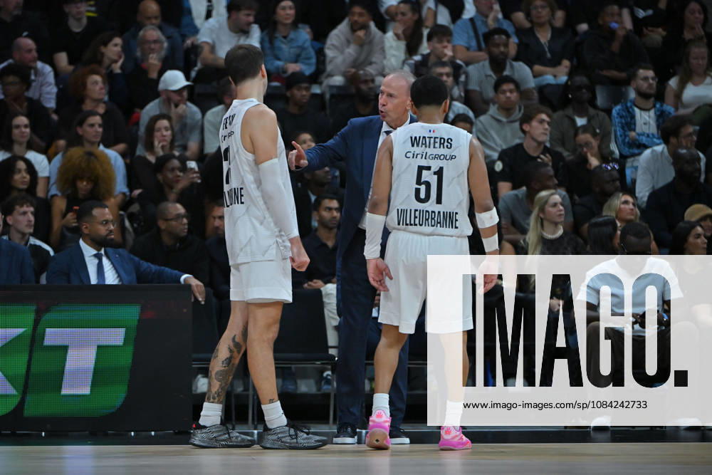 EuroLeague 2026, Paris Basketball vs LDLC ASVEL Villeurbanne, Basketball ASVEL Assistant Coach VINCENT COLLET talks with NATHAN SESTINA of ASVEL and TREMONT WATERS OF ASVEL during the EuroLeague 2026 match between Paris Basketball and LDLC ASVEL Villeurbanne at Adidas Arena on October 07, 2026 in Paris, France. Paris Adidas Arena France