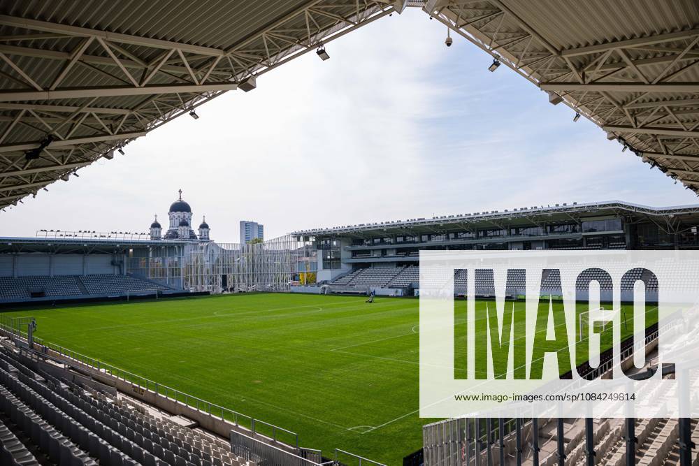 Arcul de Triumf Stadium during a training session on October 8, 2026, in Bucharest. Photo by Marius Simensen, BILDBYRAN. Cop 238 bbeng women s FIFA Women s World Cup qualifier soccer football Norway practice training