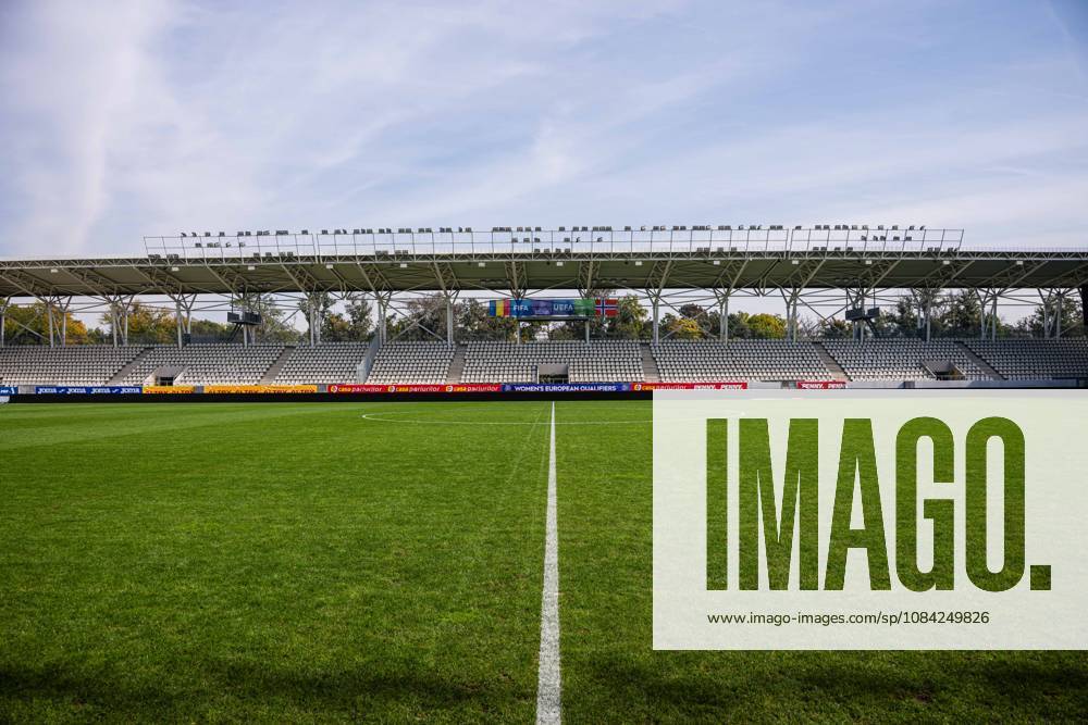 Arcul de Triumf Stadium during a training session on October 8, 2026, in Bucharest. Photo by Marius Simensen, BILDBYRAN. Cop 238 bbeng women s FIFA Women s World Cup qualifier soccer football Norway practice training