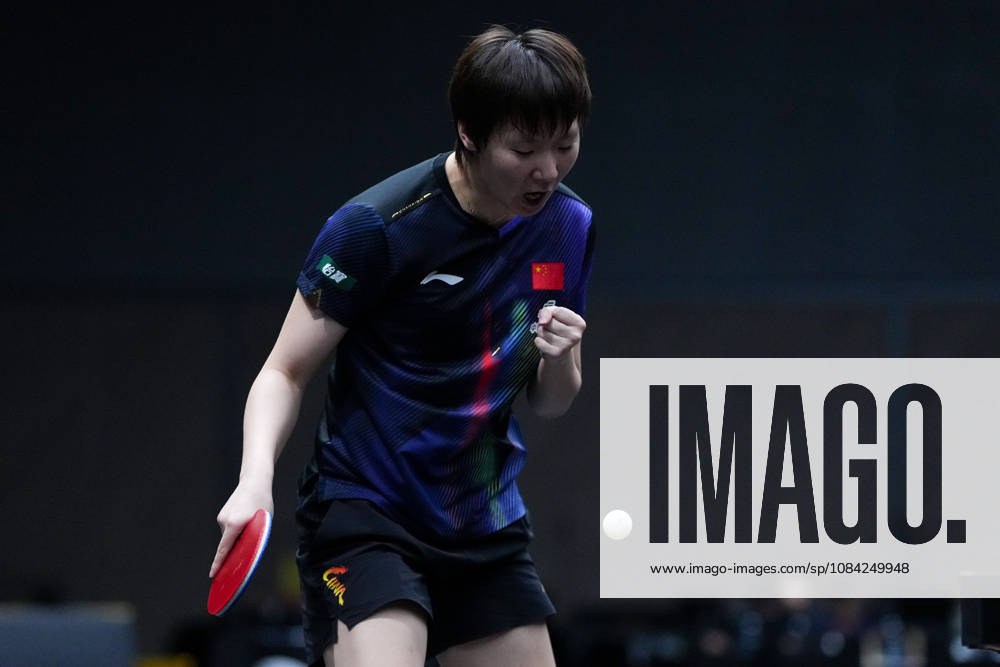 (261008) -- BEIJING, Oct. 8, 2026 -- Wang Manyu of China celebrates scoring during the women s singles round of 16 match between Wang Manyu of China and Shi Xunyao of China at 2026 World Table tennis, Tischtennis (WTT) China Smash in Beijing, China, Oct. 8, 2026. ) (SP)CHINA-BEIJING-TABLE TENNIS-WTT-CHINA SMASH-WOMEN S SINGLES (CN) JuxHuanzong