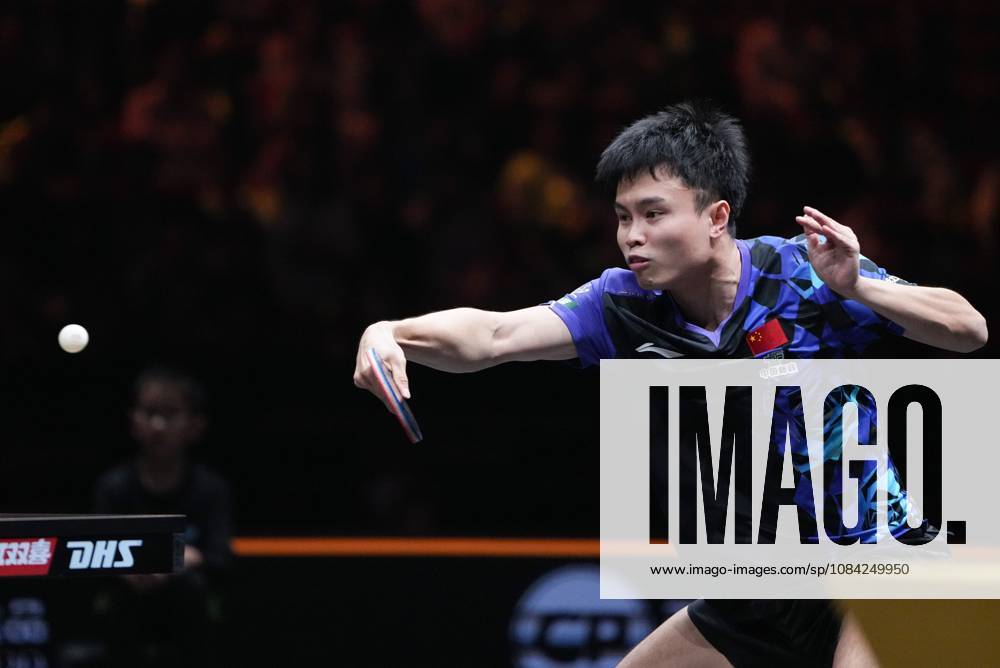 (261008) -- BEIJING, Oct. 8, 2026 -- Zhou Qihao of China hits a return during the men s singles round of 16 match between Zhou Qihao of China and Harimoto Tomokazu of Japan at 2026 World Table tennis, Tischtennis (WTT) China Smash in Beijing, China, Oct. 8, 2026. ) (SP)CHINA-BEIJING-TABLE TENNIS-WTT-CHINA SMASH-MEN S SINGLES (CN) JuxHuanzong