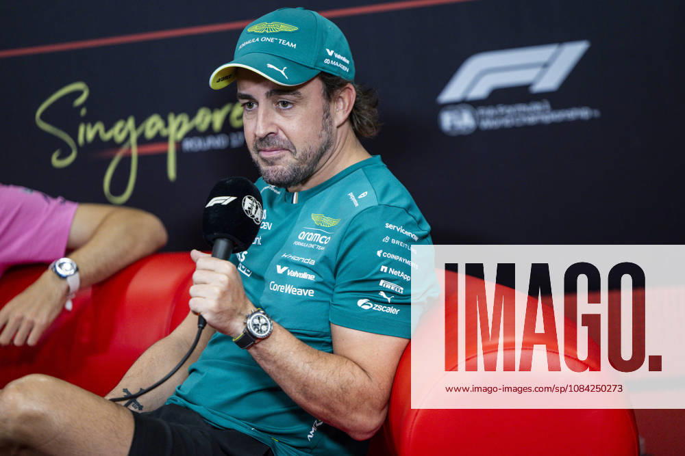 F1 - SINGAPORE GRAND PRIX 2026 ALONSO Fernando (spa), Aston Martin F1 Team Honda AMR26, portrait, pre-event press conference, PK, Pressekonferenz during the 2026 Formula 1 Singapore Grand Prix, 17th round of the 2026 Formula One World Championship, WM, Weltmeisterschaft from October 9 to 11, 2026 on the Marina Bay Street Circuit, in Singapore, Singapore - SingaporeSingapore