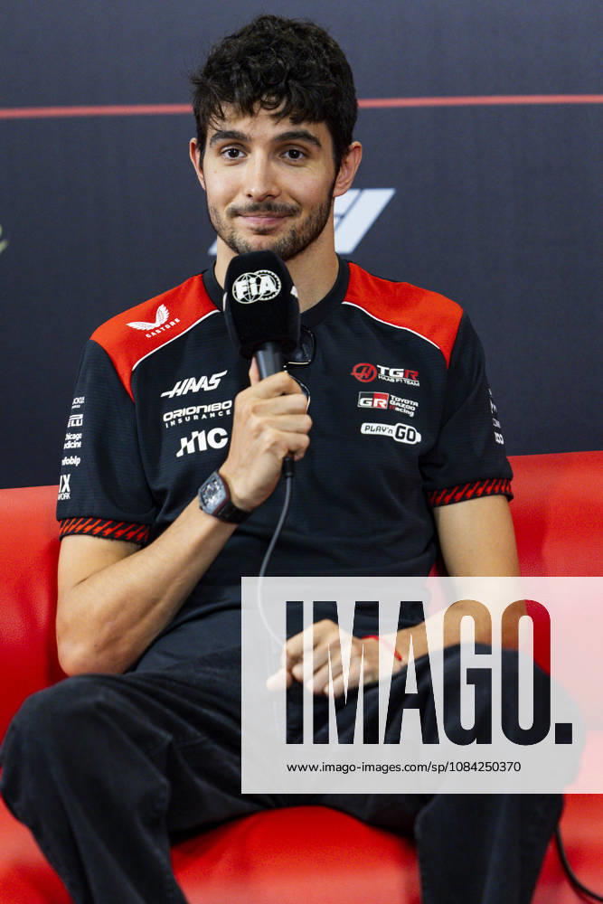 F1 - SINGAPORE GRAND PRIX 2026 OCON Esteban (fra), TGR Haas F1 Team VF-26, portrait, pre-event press conference, PK, Pressekonferenz during the 2026 Formula 1 Singapore Grand Prix, 17th round of the 2026 Formula One World Championship, WM, Weltmeisterschaft from October 9 to 11, 2026 on the Marina Bay Street Circuit, in Singapore, Singapore - SingaporeSingapore